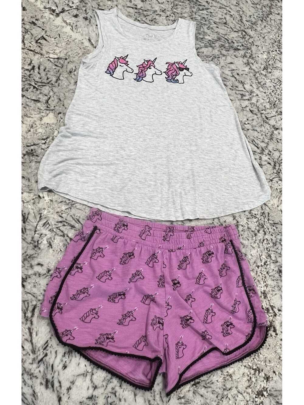 JUSTICE GIRLS OUTFIT SIZE 14/16 UNICORNS